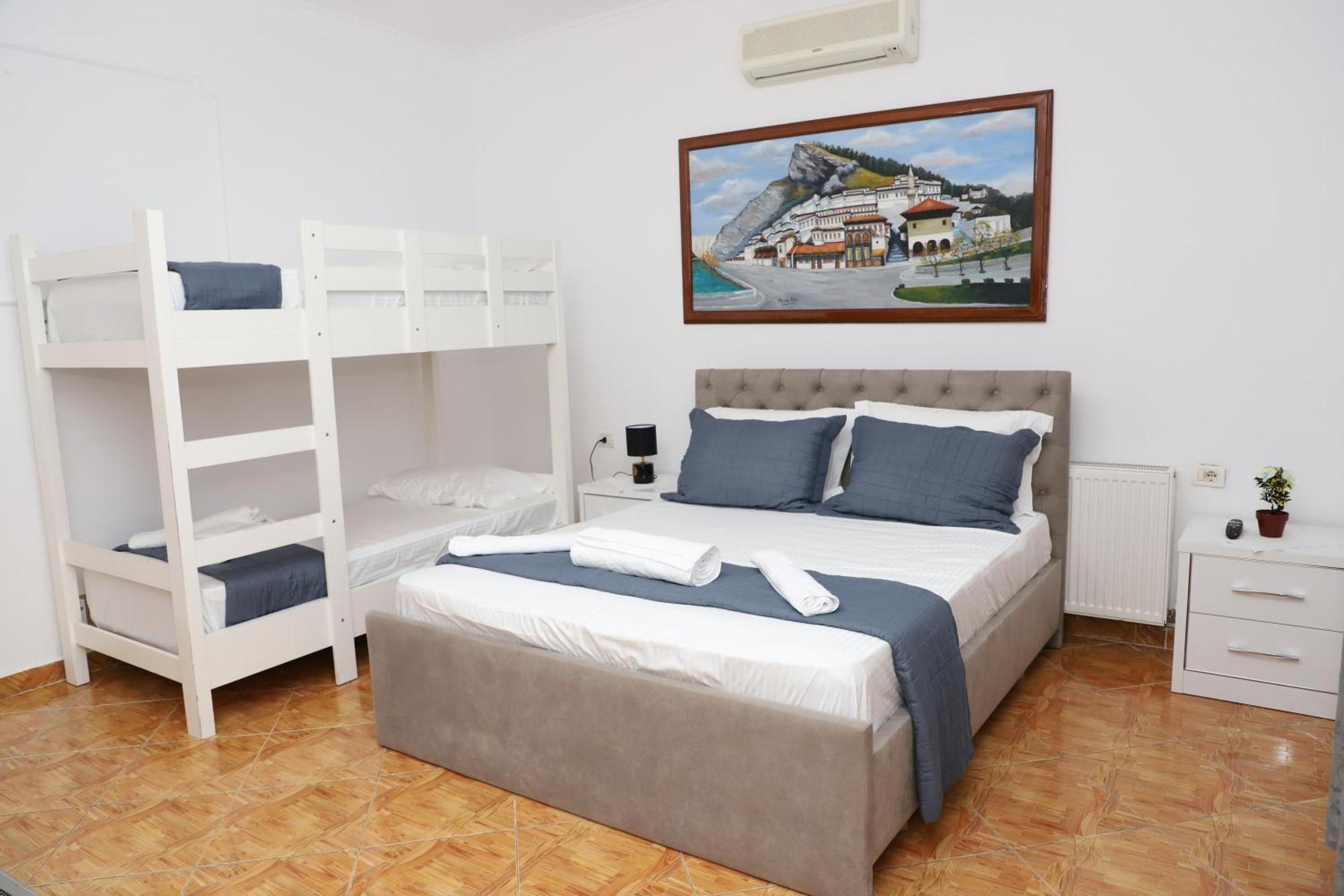 Apartment Xheison Берат Екстер'єр фото