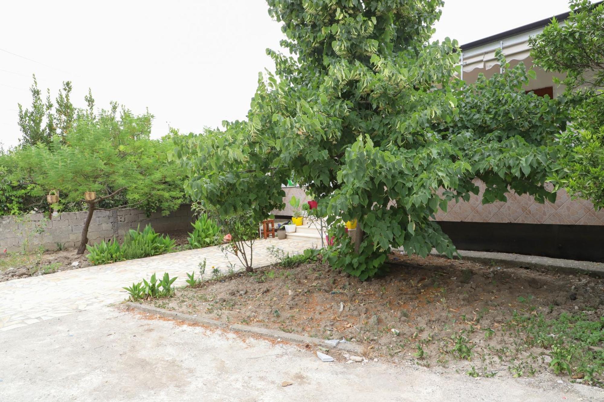 Apartment Xheison Берат Екстер'єр фото