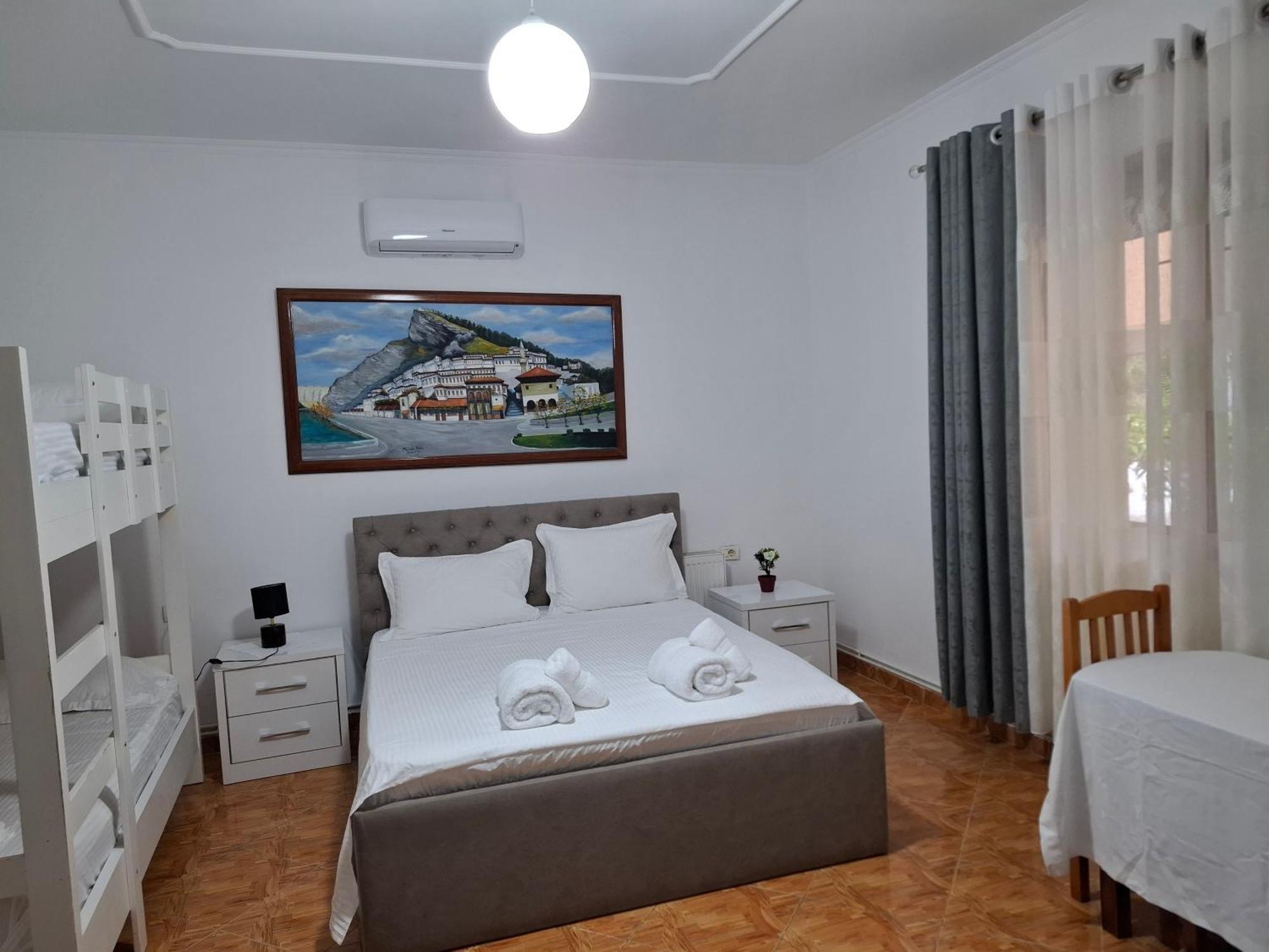 Apartment Xheison Берат Екстер'єр фото