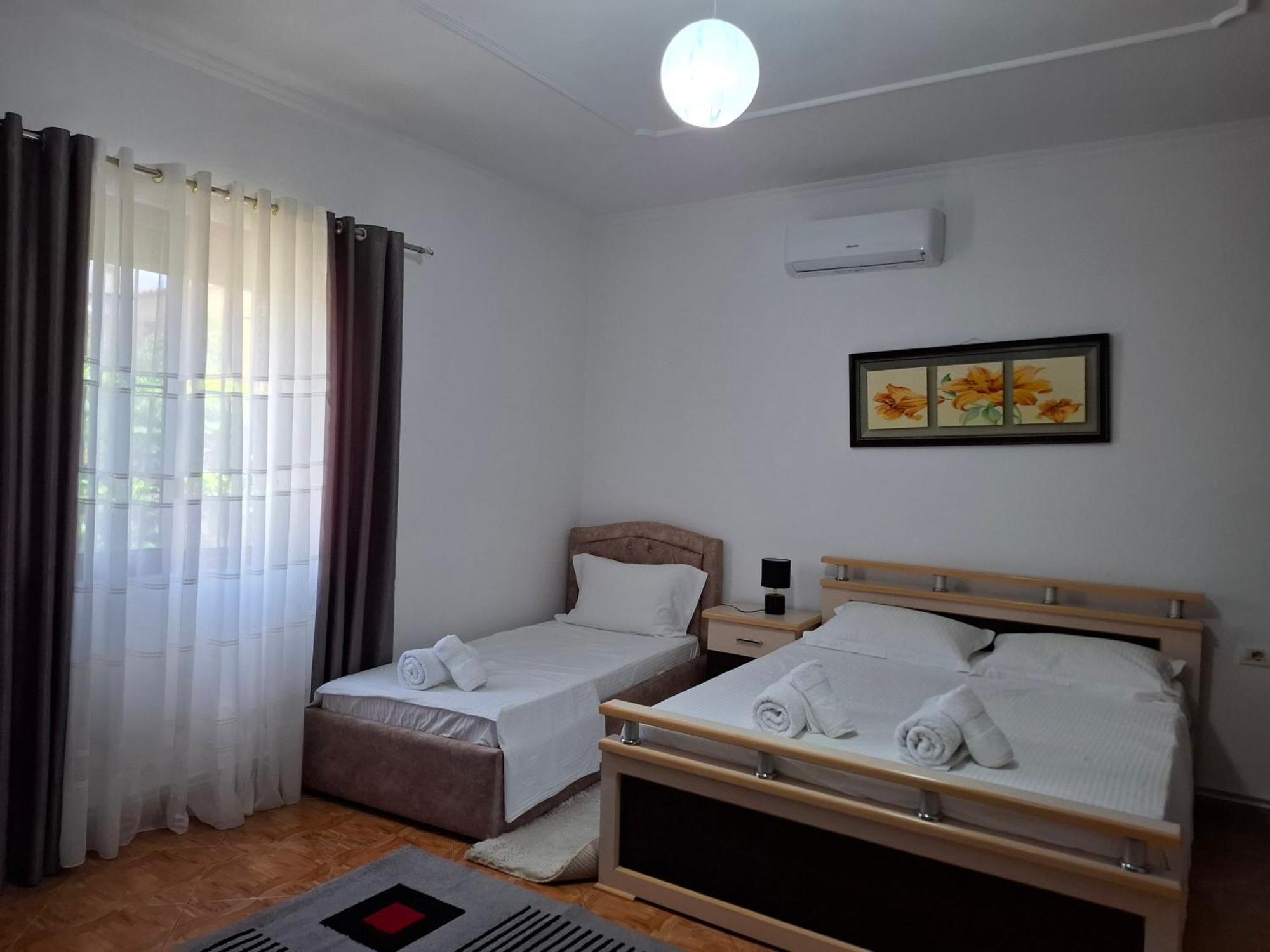 Apartment Xheison Берат Екстер'єр фото