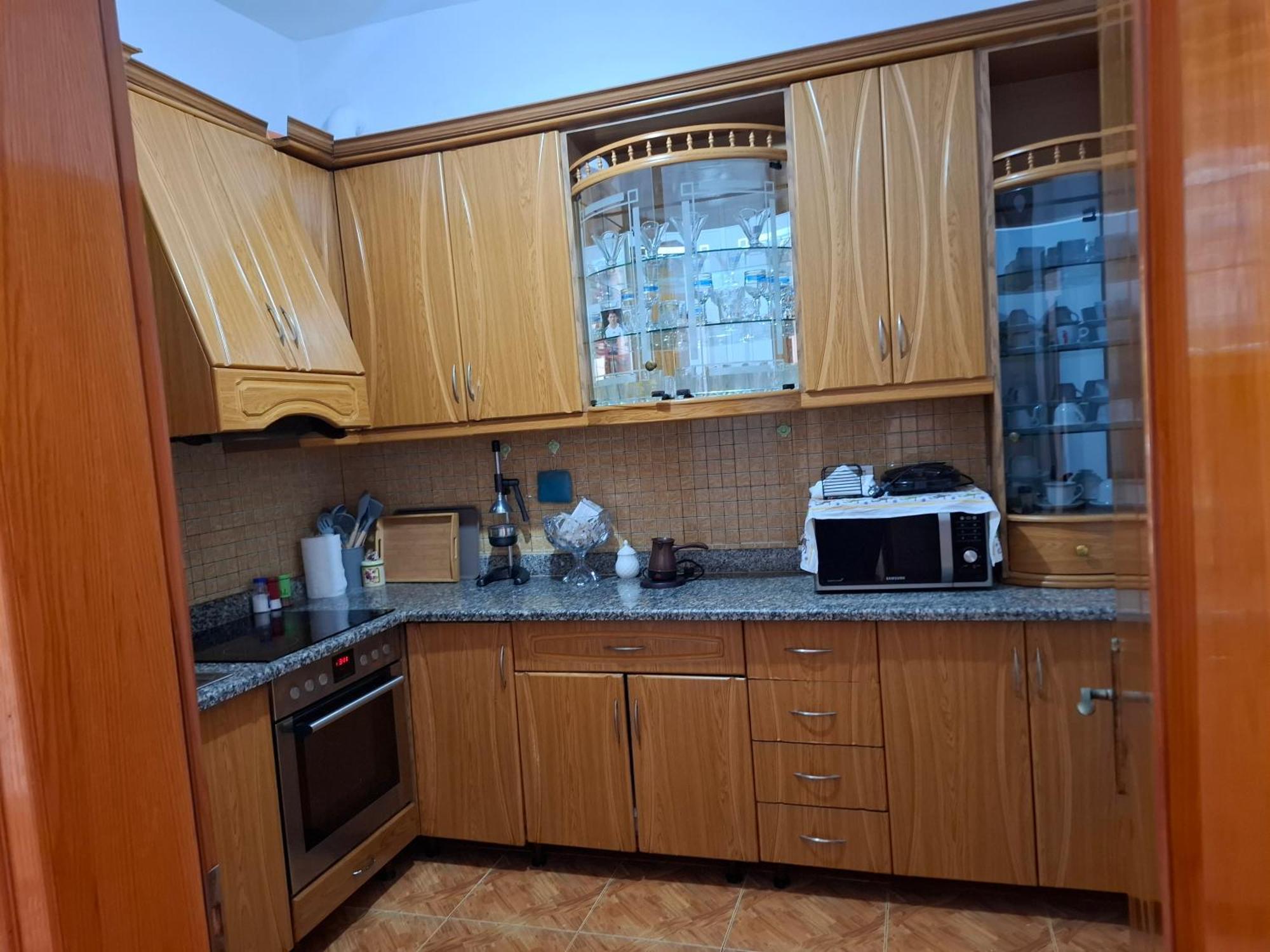 Apartment Xheison Берат Екстер'єр фото